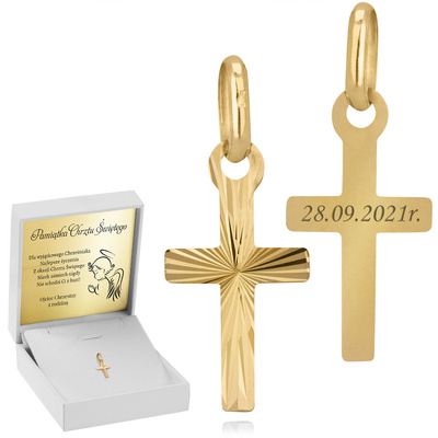 pudełko z niebieską kokardką