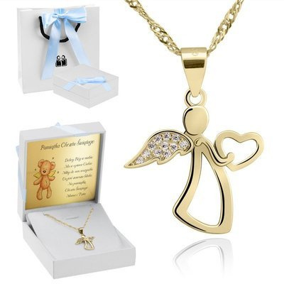 pudełko z niebieską wstążką