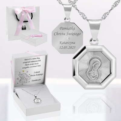 łańcuszek i różowa kokardka